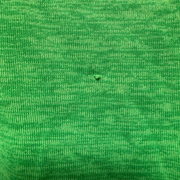 Under Armour Youth Vibrant Green Tee 0141 - Picture 4 of 4